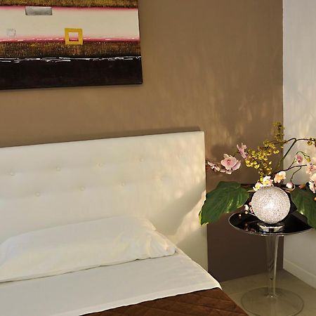 Rialto Deluxe Apartments Венеция Экстерьер фото