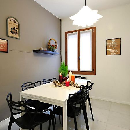 Rialto Deluxe Apartments Венеция Экстерьер фото
