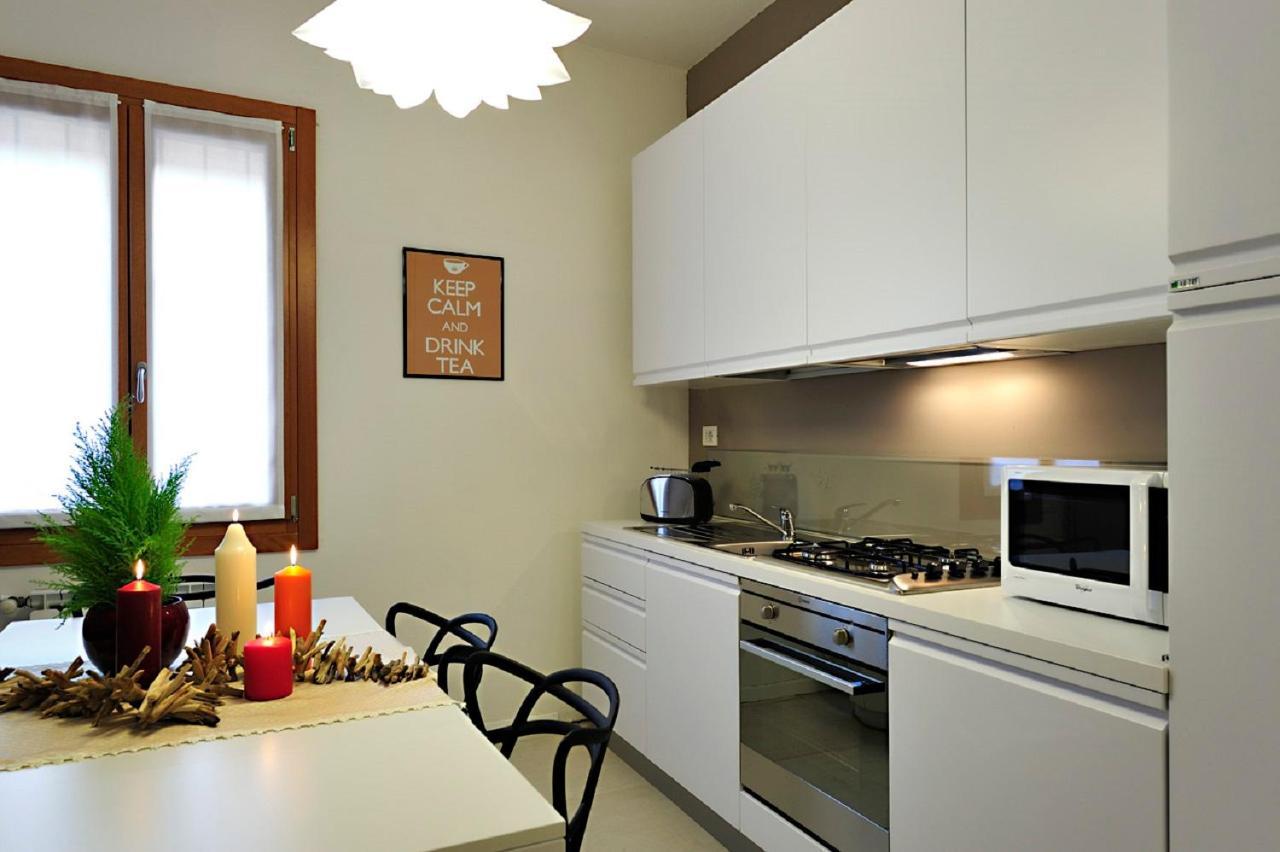 Rialto Deluxe Apartments Венеция Экстерьер фото