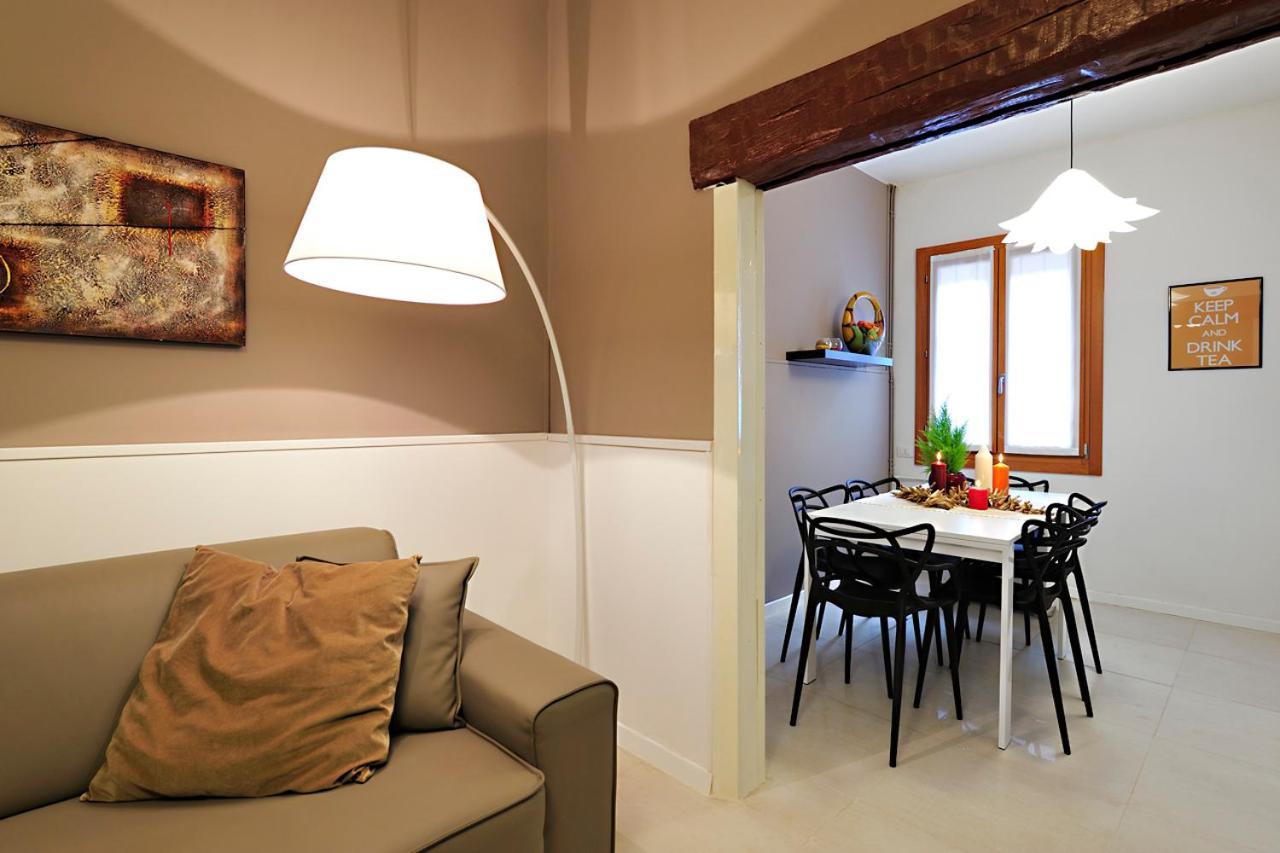 Rialto Deluxe Apartments Венеция Экстерьер фото